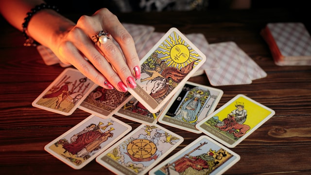 Learn to Read Tarot - 2 payments