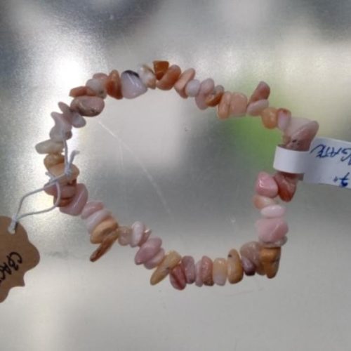 Peach Agate Chip Bracelet